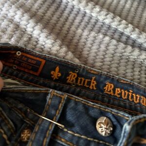 Rock Revival boot cut jeans

In good condition